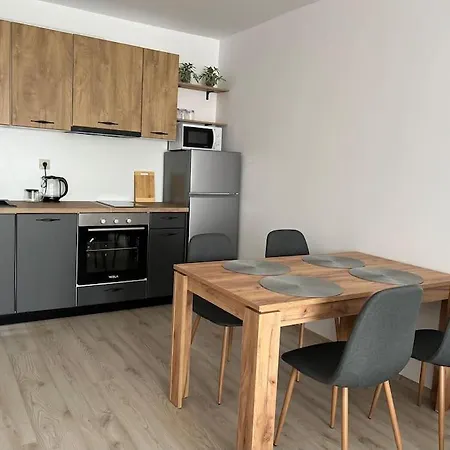 New And Stylish Tuthon * 帕莫瑞