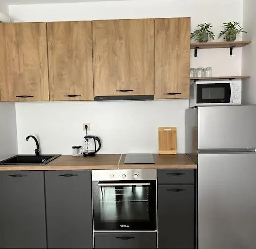 New And Stylish Tuthon Апартамент