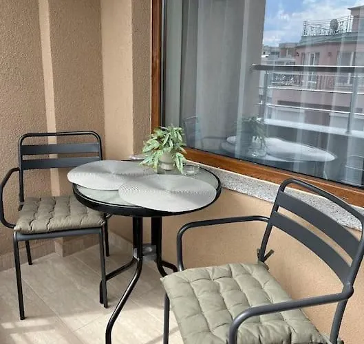 New And Stylish Tuthon Апартамент